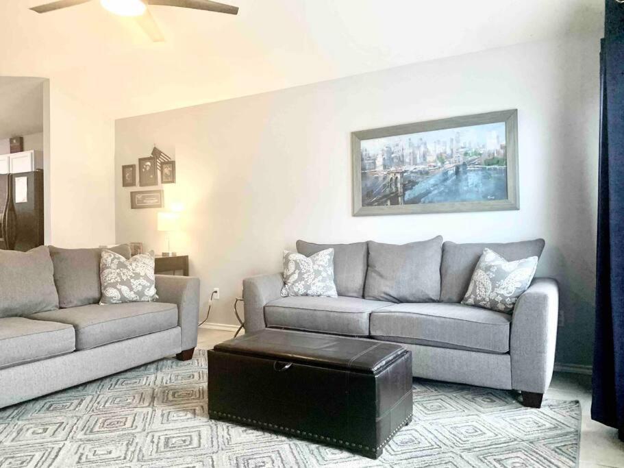Modern Updates - Great Location - King Bed- Bmt San Antonio Exteriér fotografie